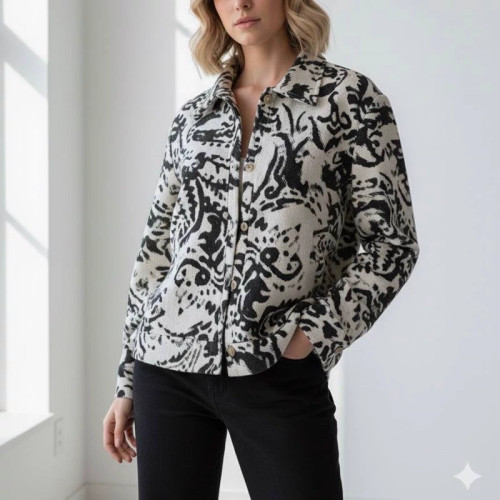 شومیز پاییزه بافت دار مشکی مناسب پاییز و بهار