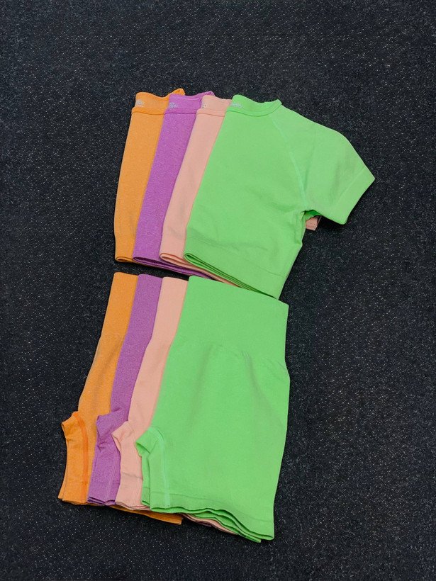 رنگبندی ست ورزشی وارداتی برند Nano