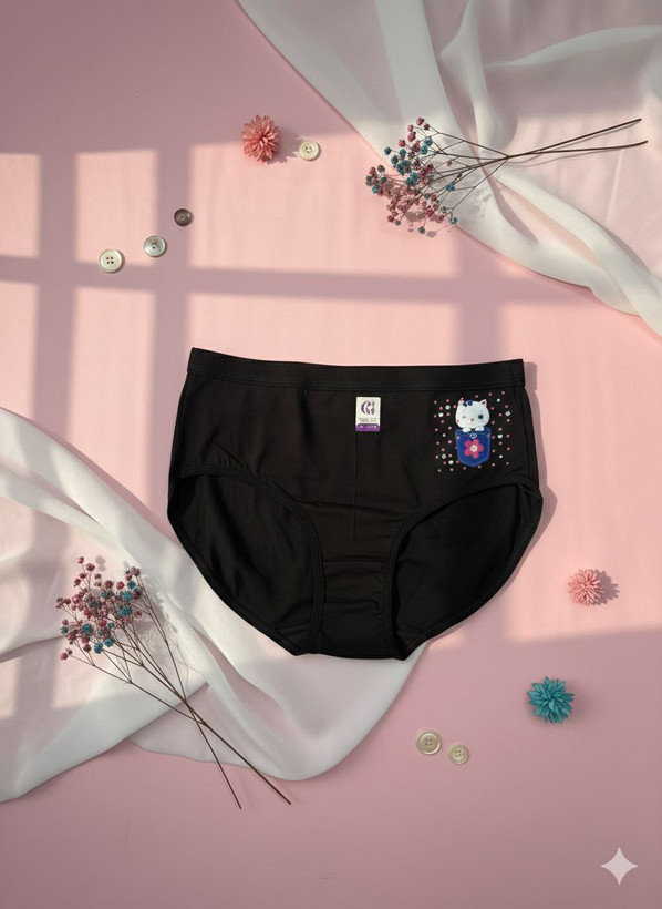 شورت مشکی ساده کش پهن