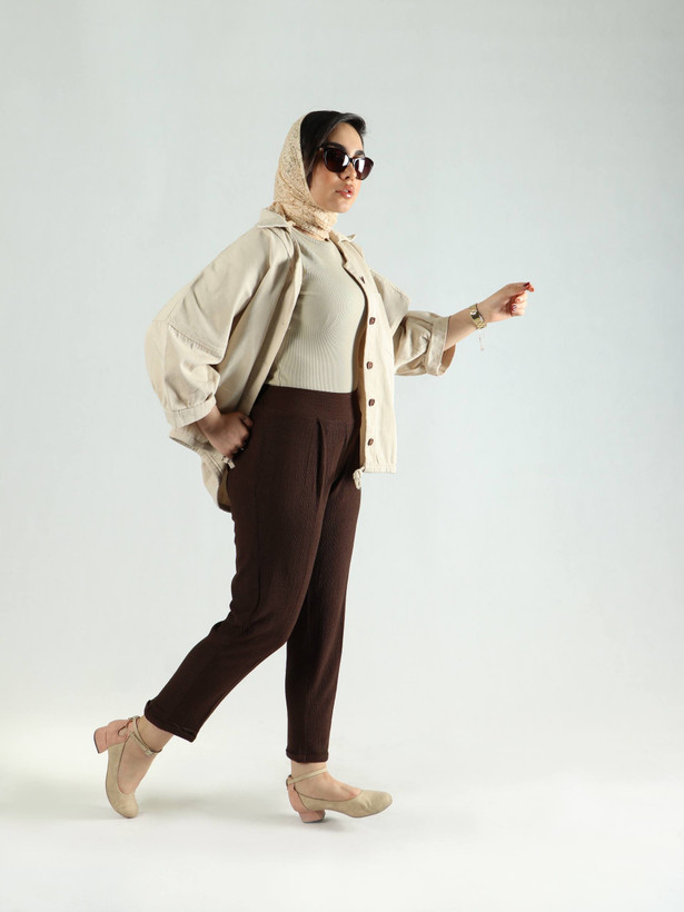 شلوار مام فیت قهوه ای سوخته ترند عید