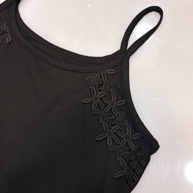 تاپ مشکی گیپور با پارچه ویسکوز مناسب زیرکت